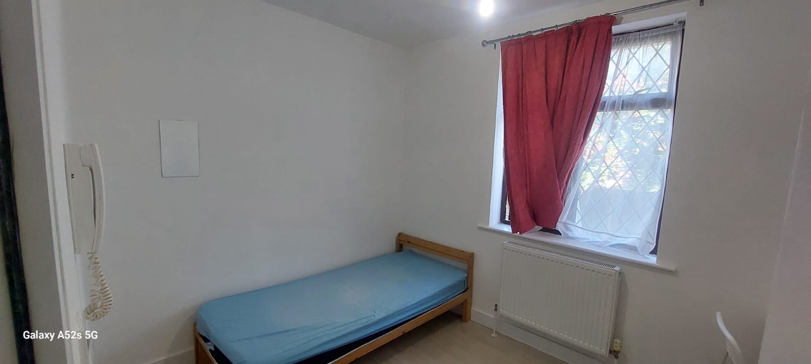 Garratt Road, Edgware photo 3