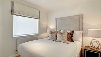 Flat 9, 161, Fulham Road, London photo 4