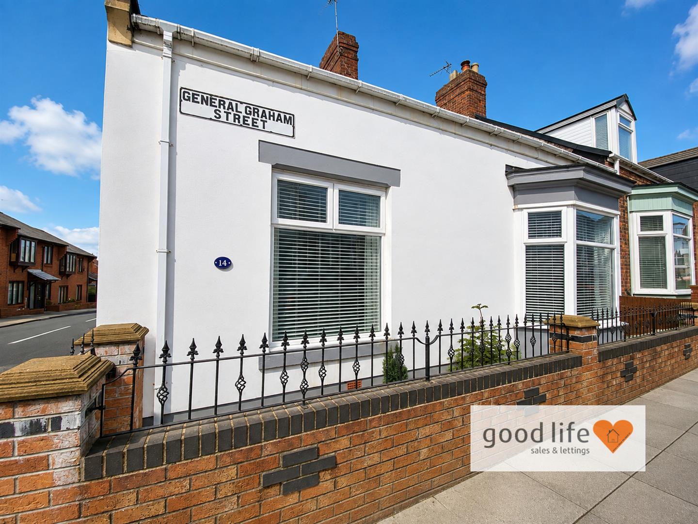 3 bed end terrace house for sale
