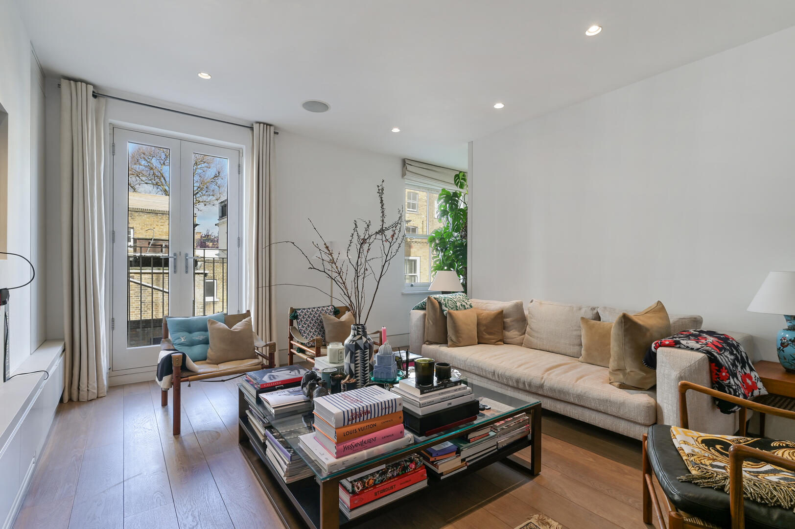 3 bedroom terraced house for sale 0