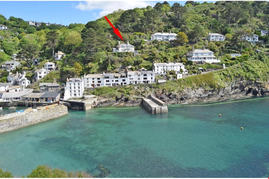 4-bed house on Tycara, Looe, £975,000