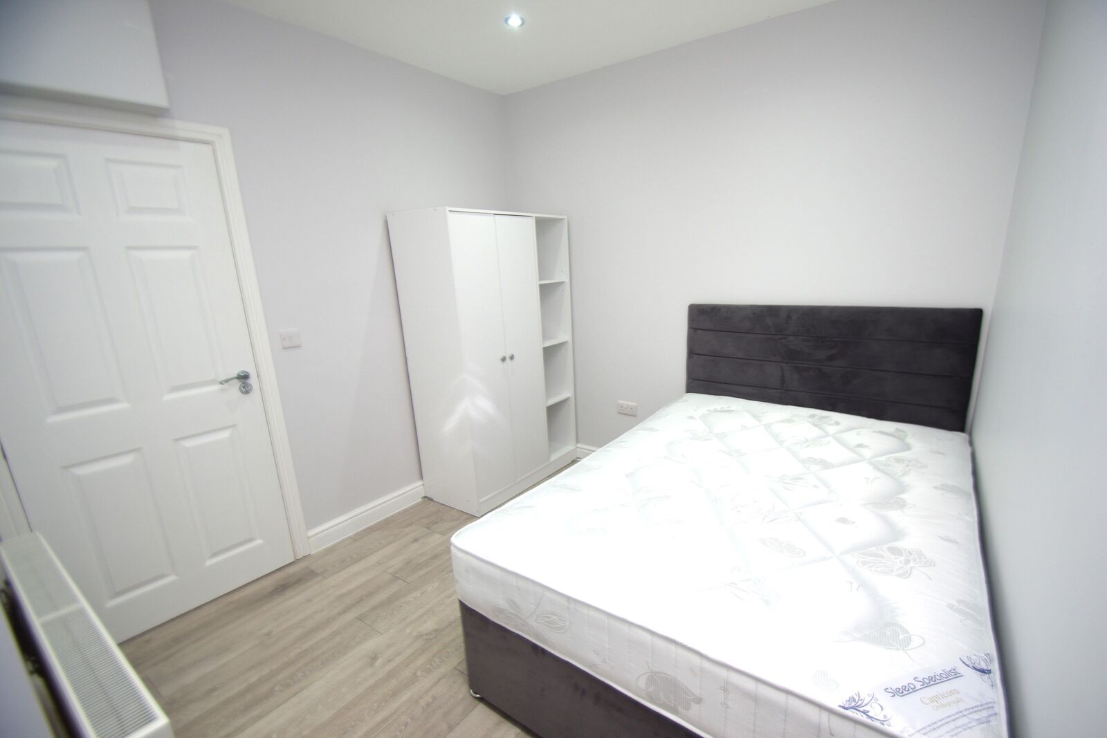 Whippendel Road WD17, Watford photo 5