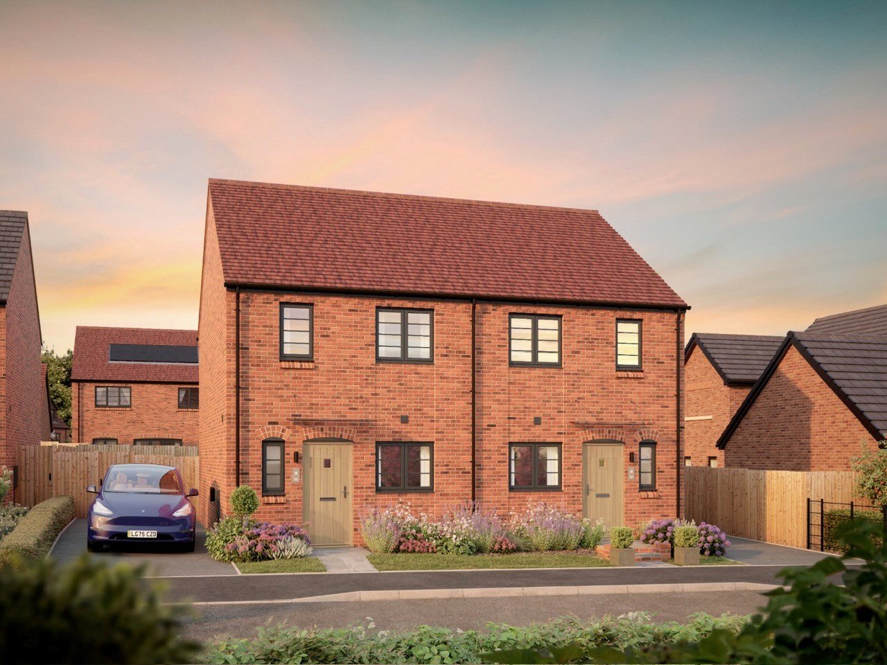 2 bed semi-detached house for sale