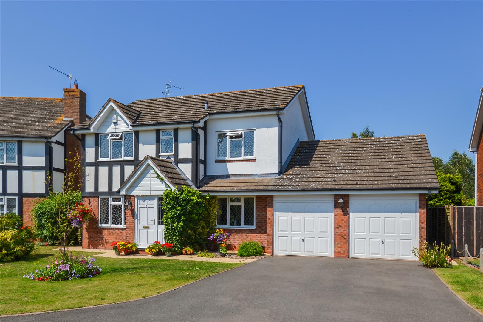 Free property report 7 Nash Green, Leigh Sinton, WR13 5DR Chimnie