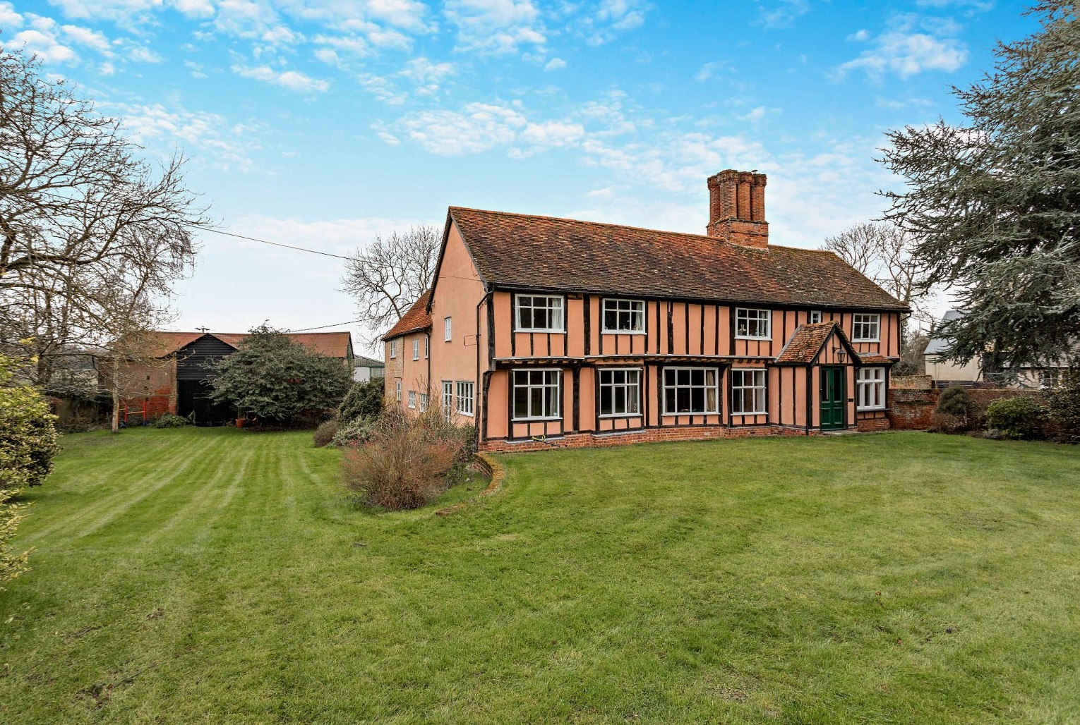 5 bedroom equestrian property for sale 0