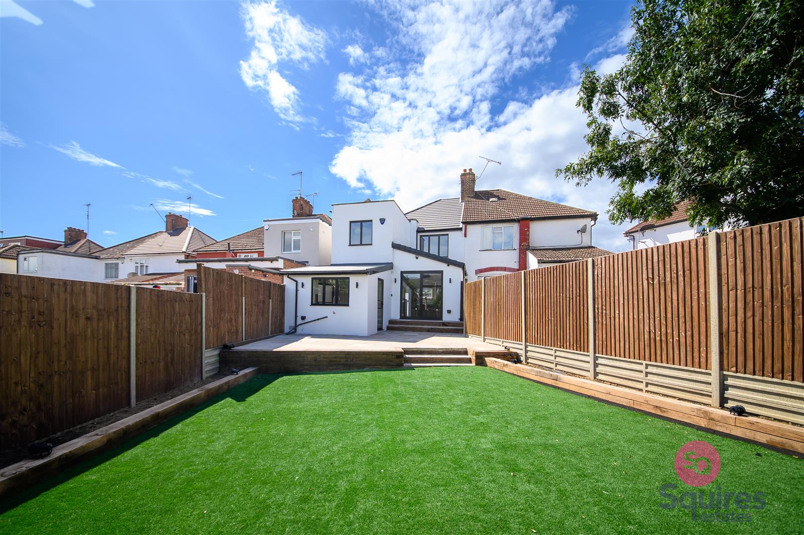 4 bedroom semi-detached house for sale 0