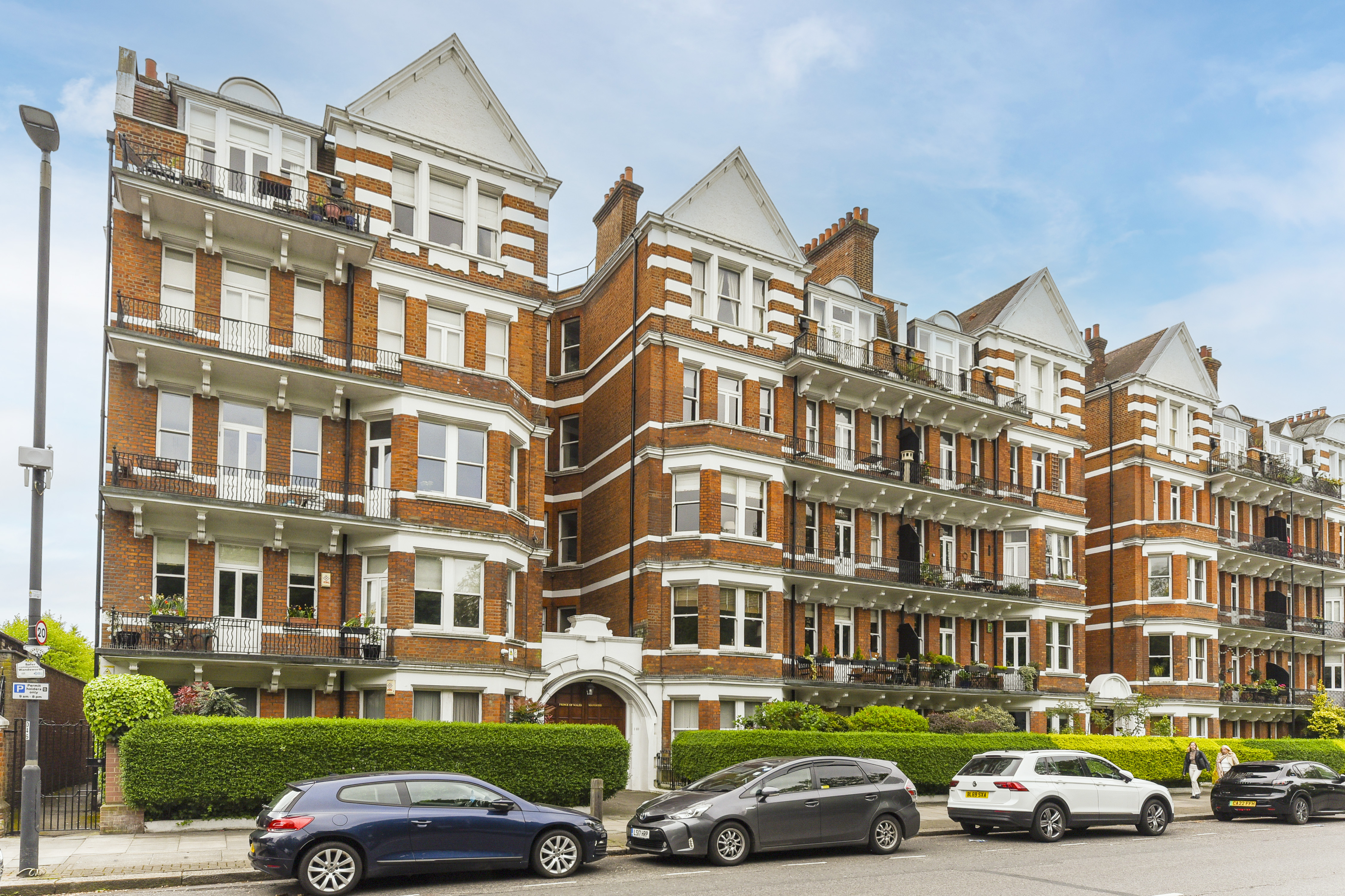 flat 1 Prince of Wales Mansions, Prince of Wales Drive, London photo 4