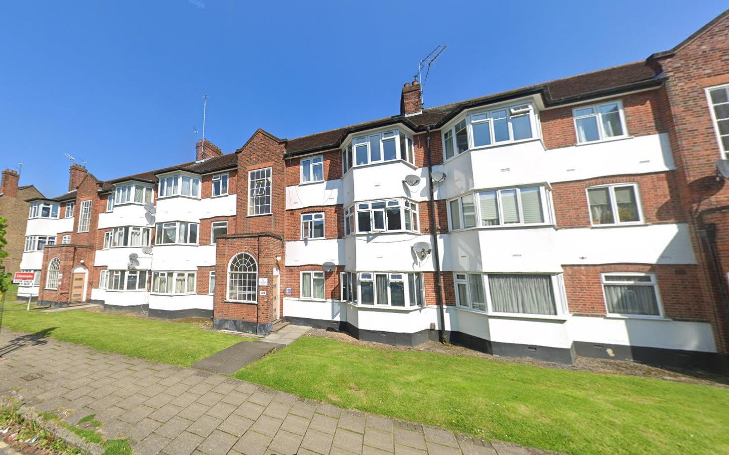 Flat 39, High Mead, Harrow photo 2