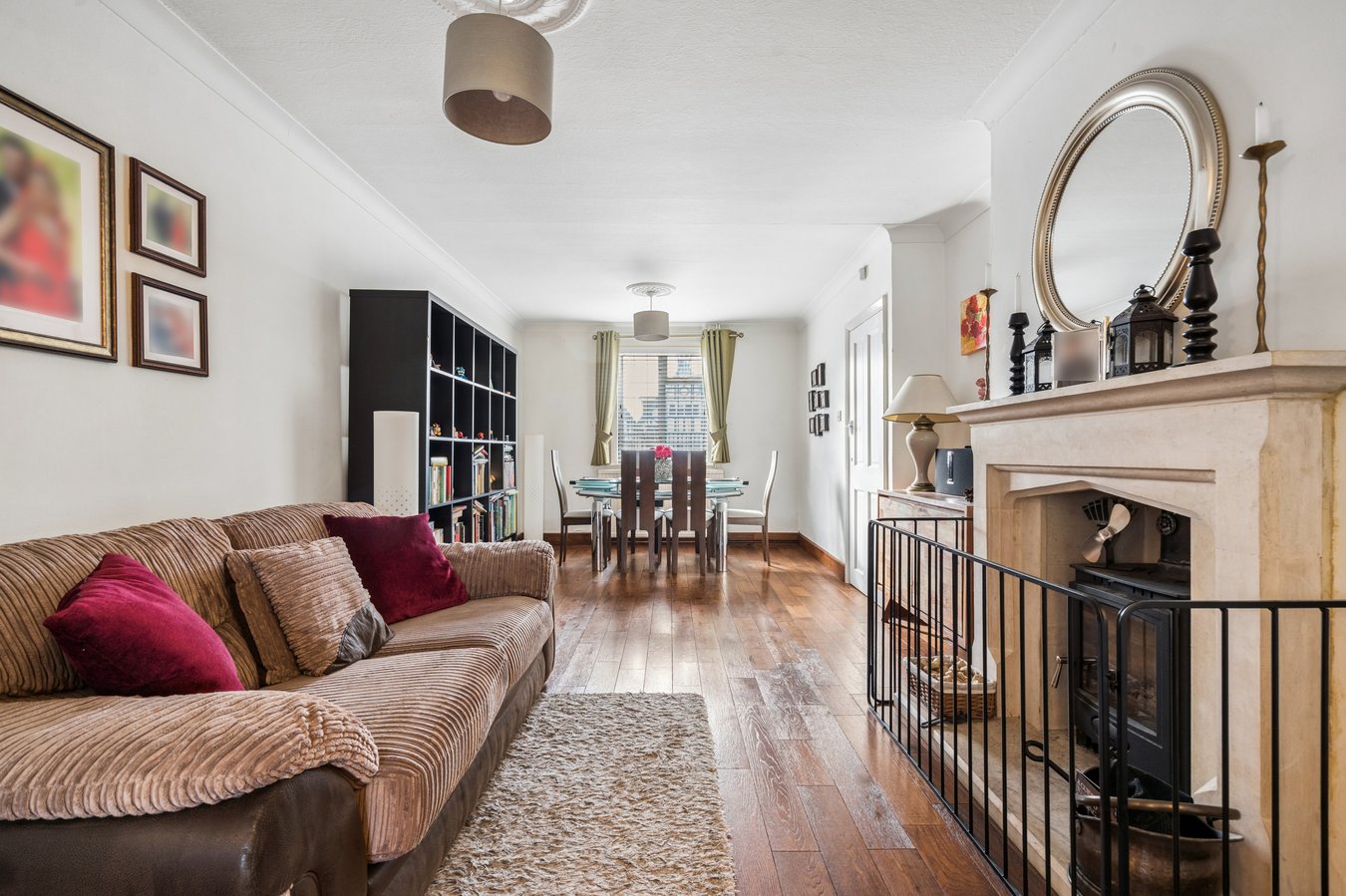 4 bedroom detached house for sale 0