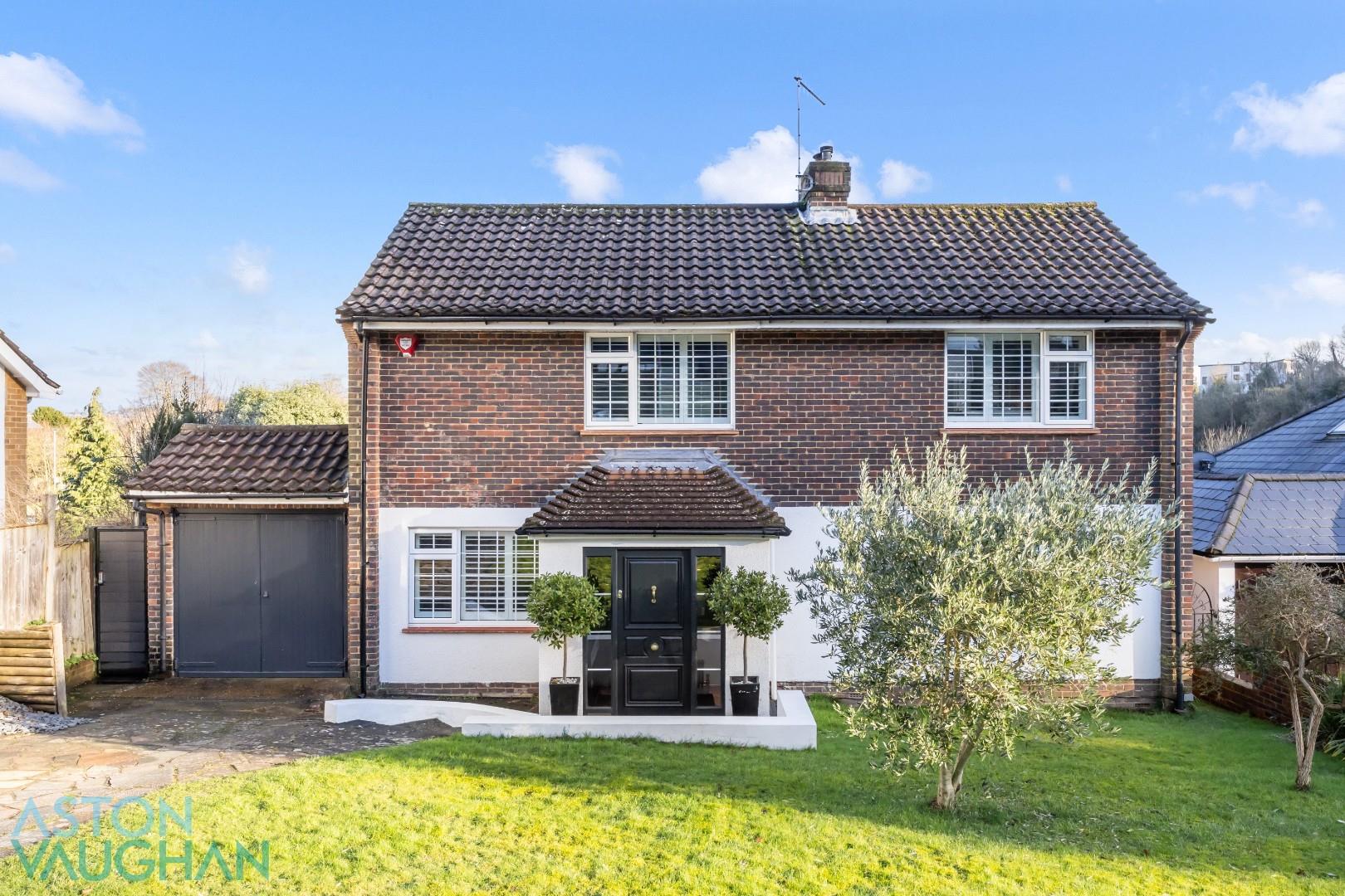 6 bedroom end terrace house for sale in London