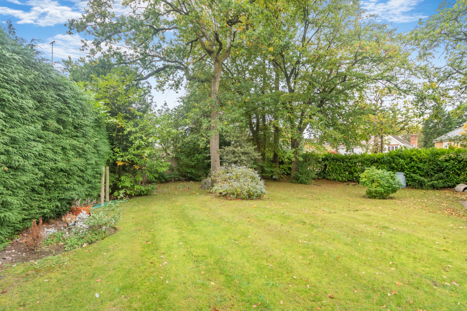 4 bedroom bungalow for sale 0