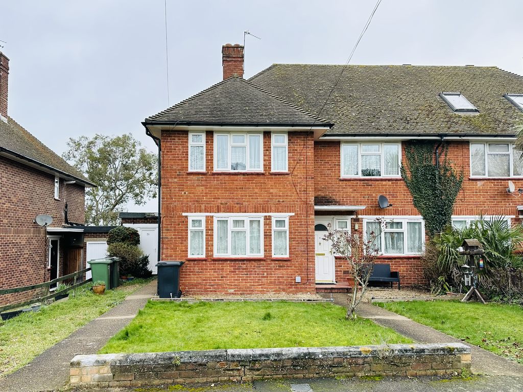 35, Rosebank, Epsom photo 2