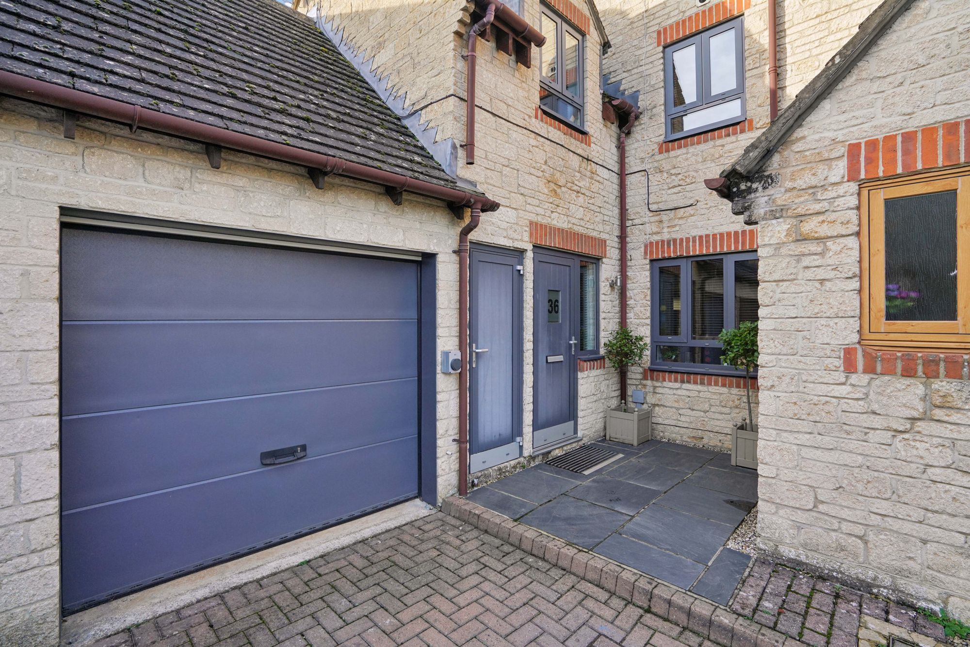 4-bed house on 36 Langdale Gate, Witney, £475,000