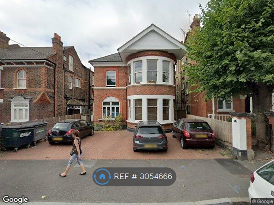 Flat, Elm Grove Wimbledon, London photo 2