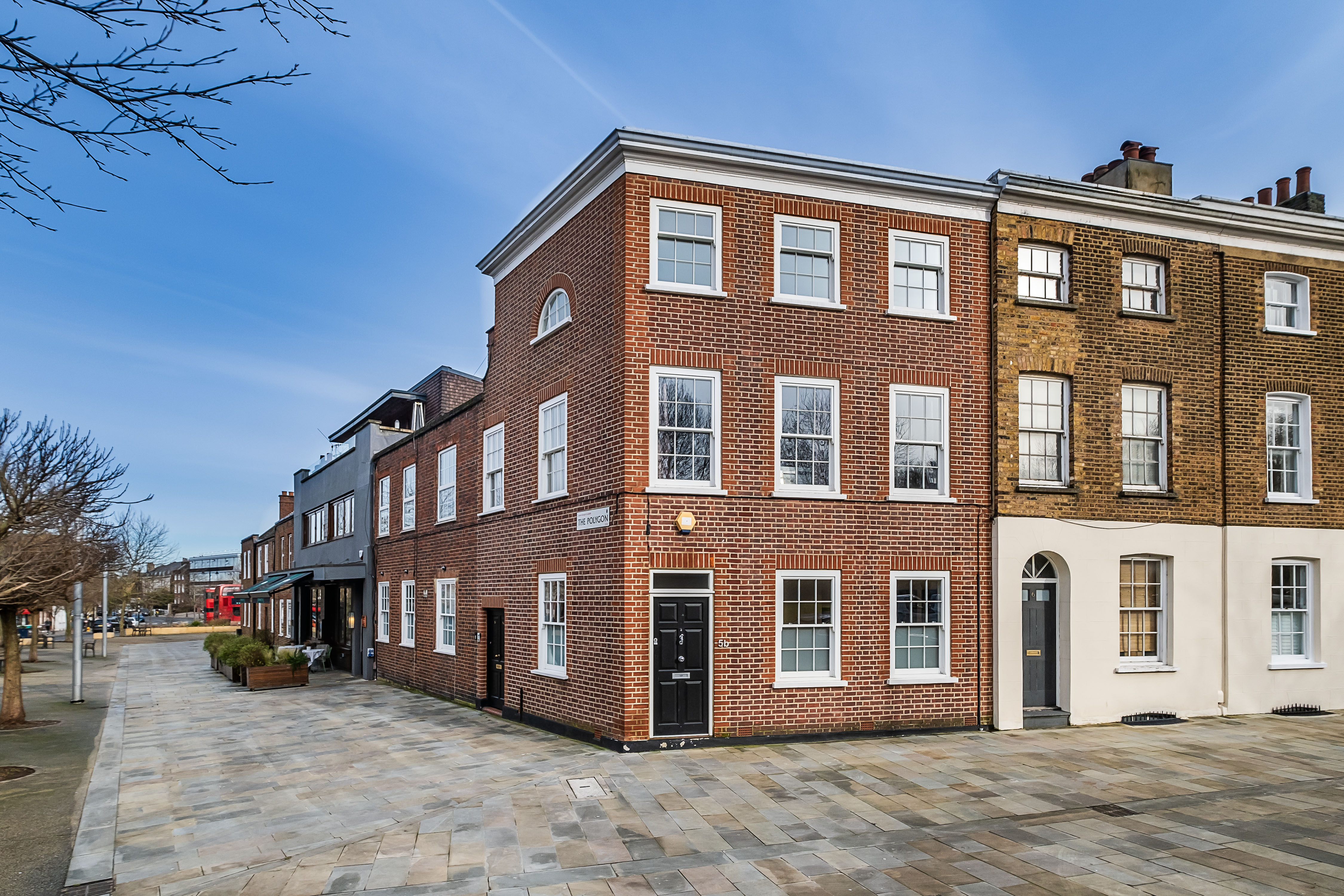 3 bedroom detached house for sale 0
