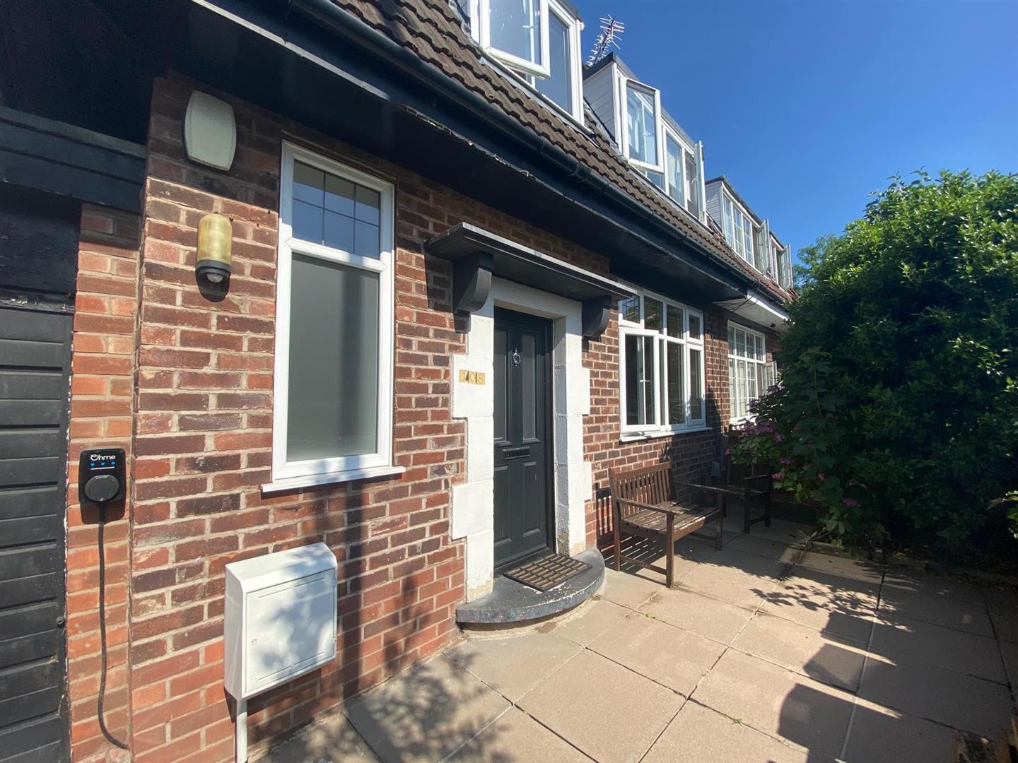 108, Ivygreen Road, Manchester photo 5