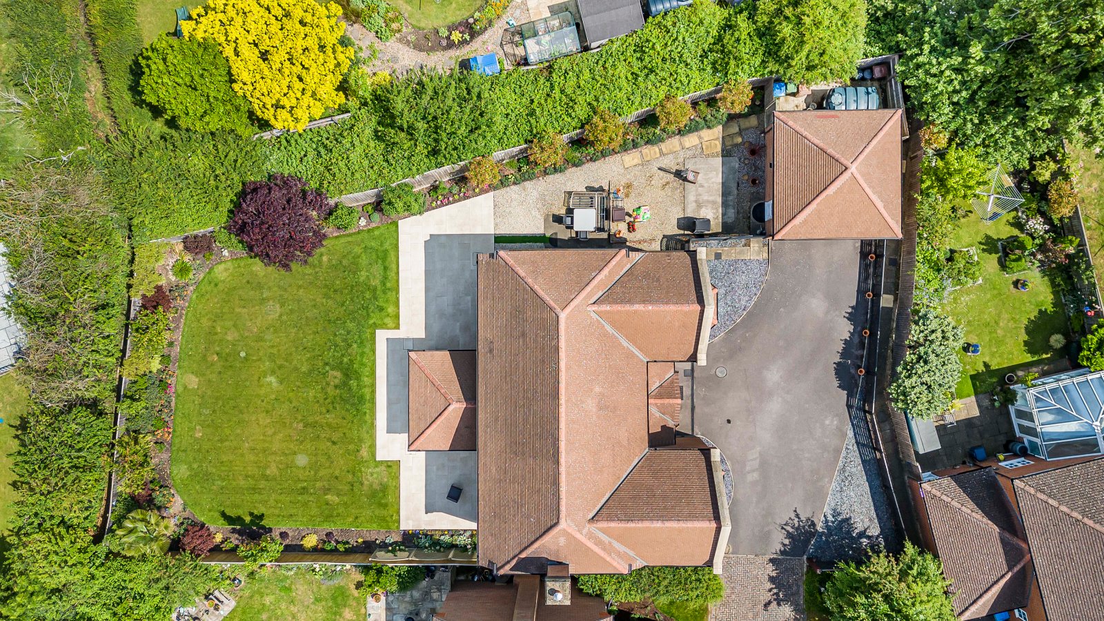 5 bedroom country house for sale 0