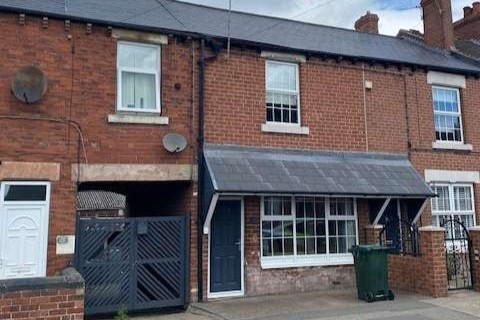 61A Station Road, Wombwell photo 2