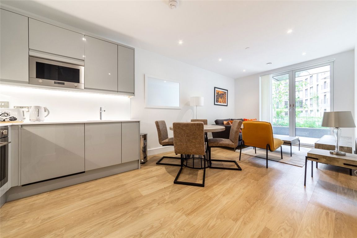 Apartment 10, East Timber Yard, 118 Pershore Street, Birmingham, B5 6PA - listing photo