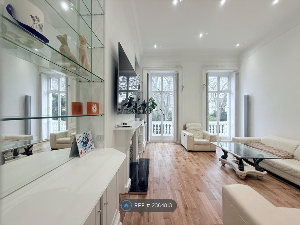 Flat B, Eccleston Square, London photo 4