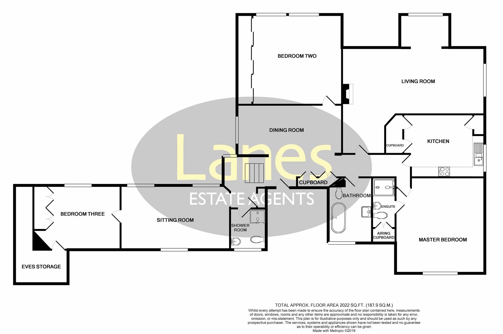 3 Bedrooms Flat for sale in Ponsbourne Park, Newgate Street, Hertford SG13