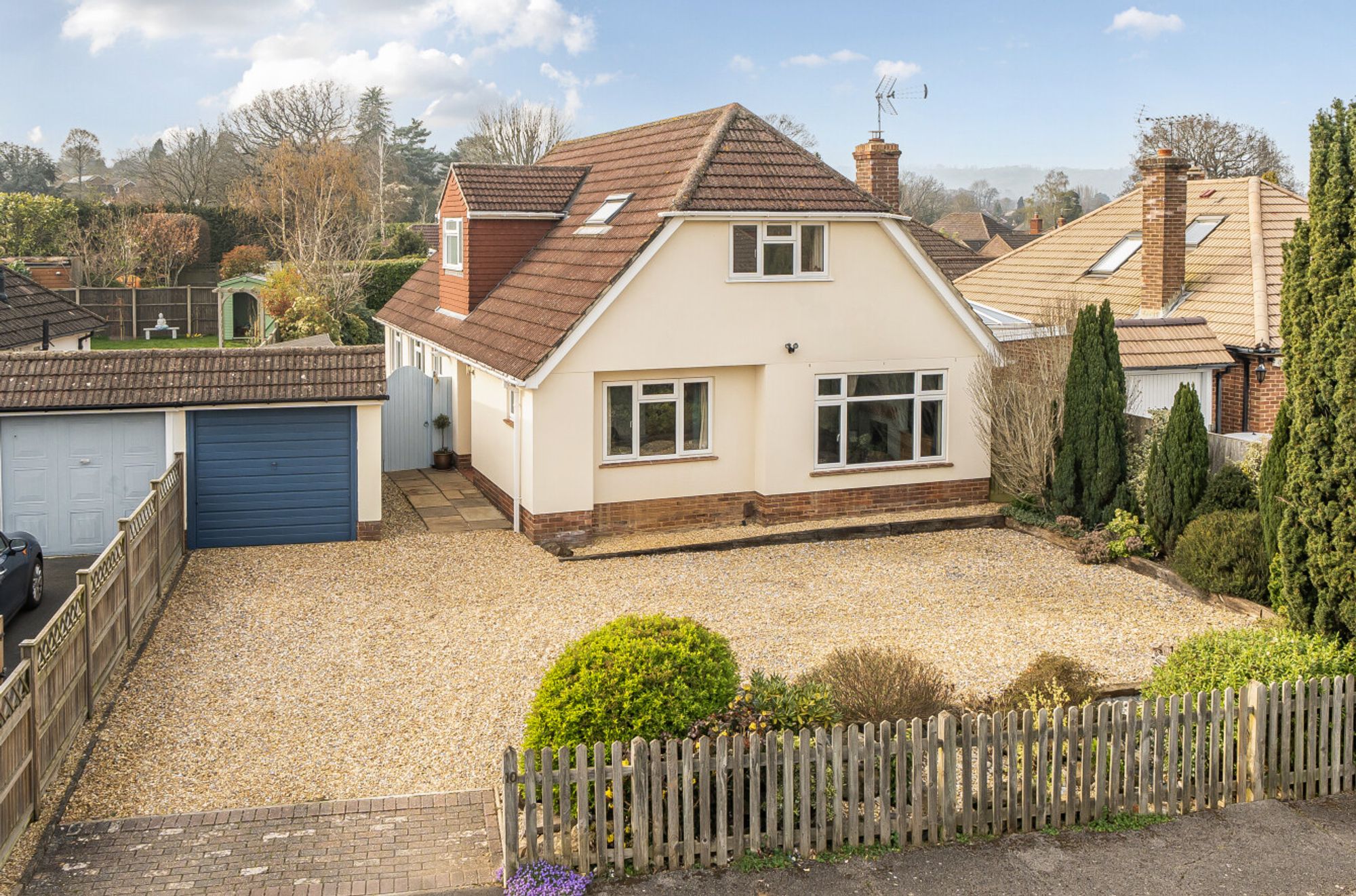 4-bed house on 10 Geddes Way, Petersfield, £850,000
