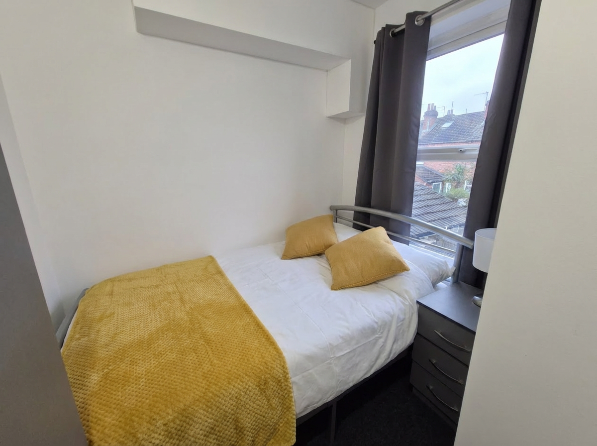 Room 4, 50 College Street, Grantham photo 4