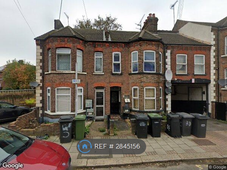 Clarendon Road, Luton photo 2