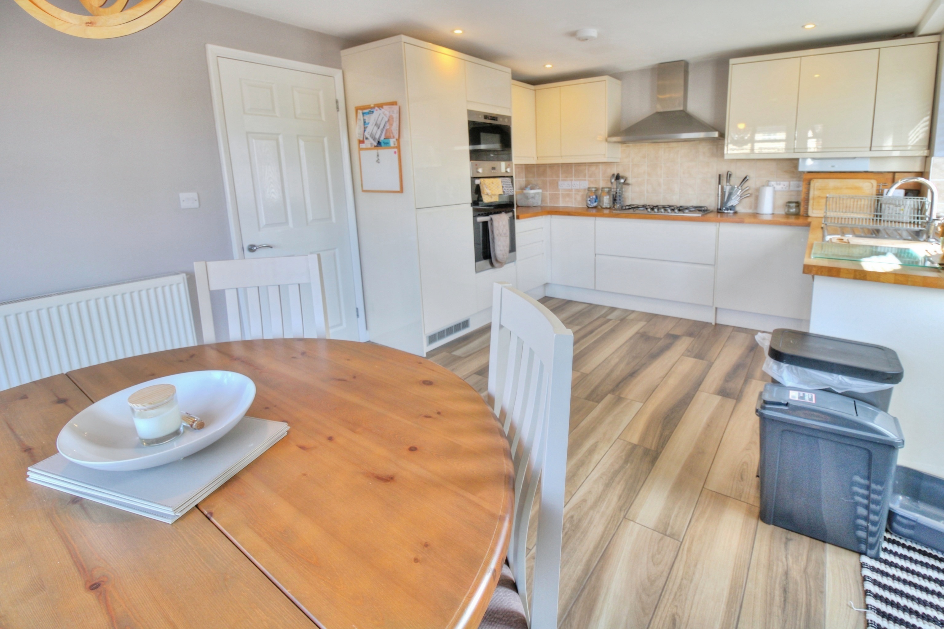 153, Larch Grove, Milton Keynes photo 3