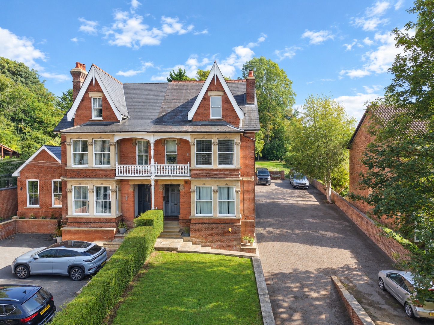 1 bed flat for sale