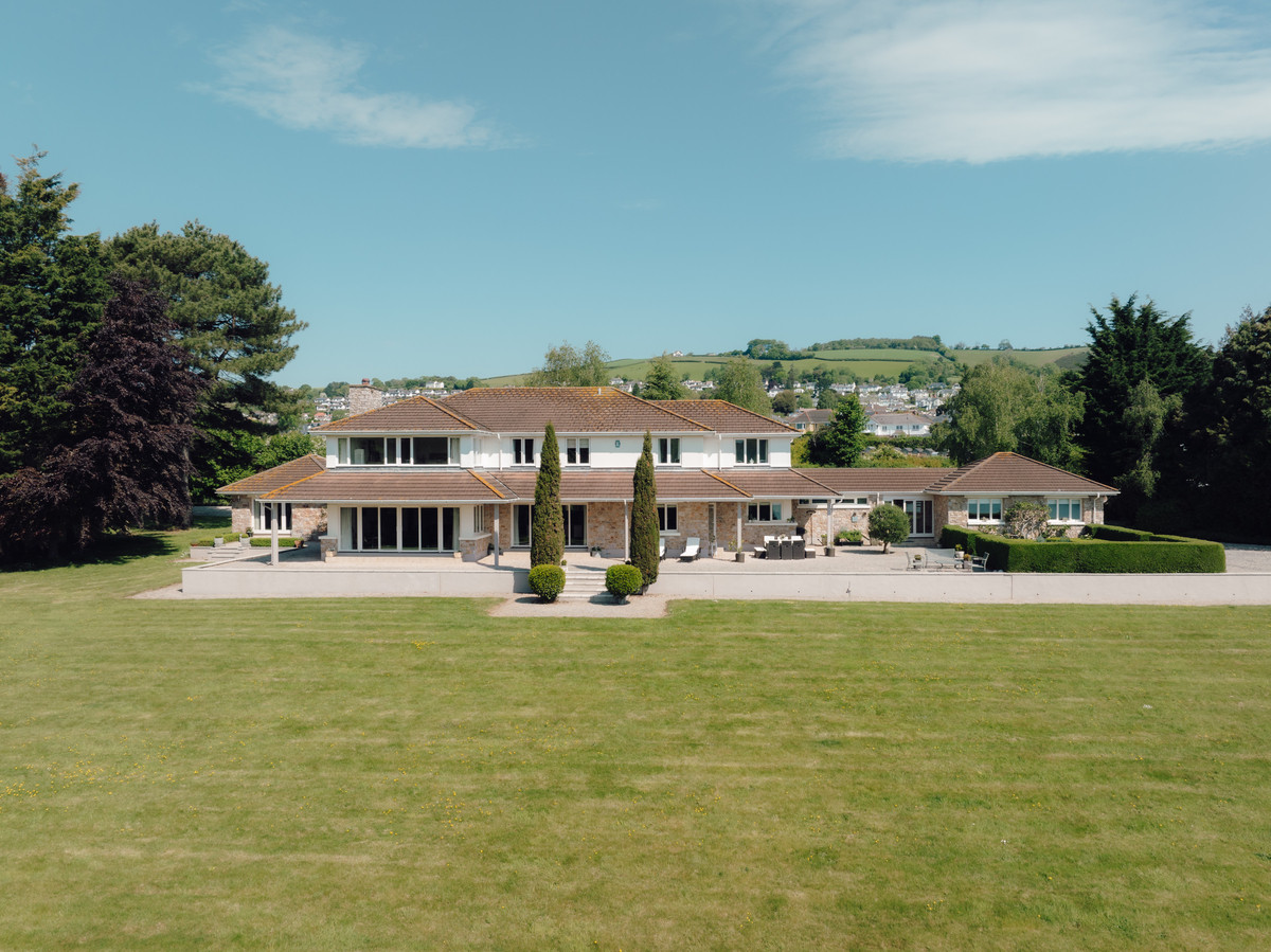 Prediction: Why the Bank of England Will Hold Interest Rates at 3.75% This Week