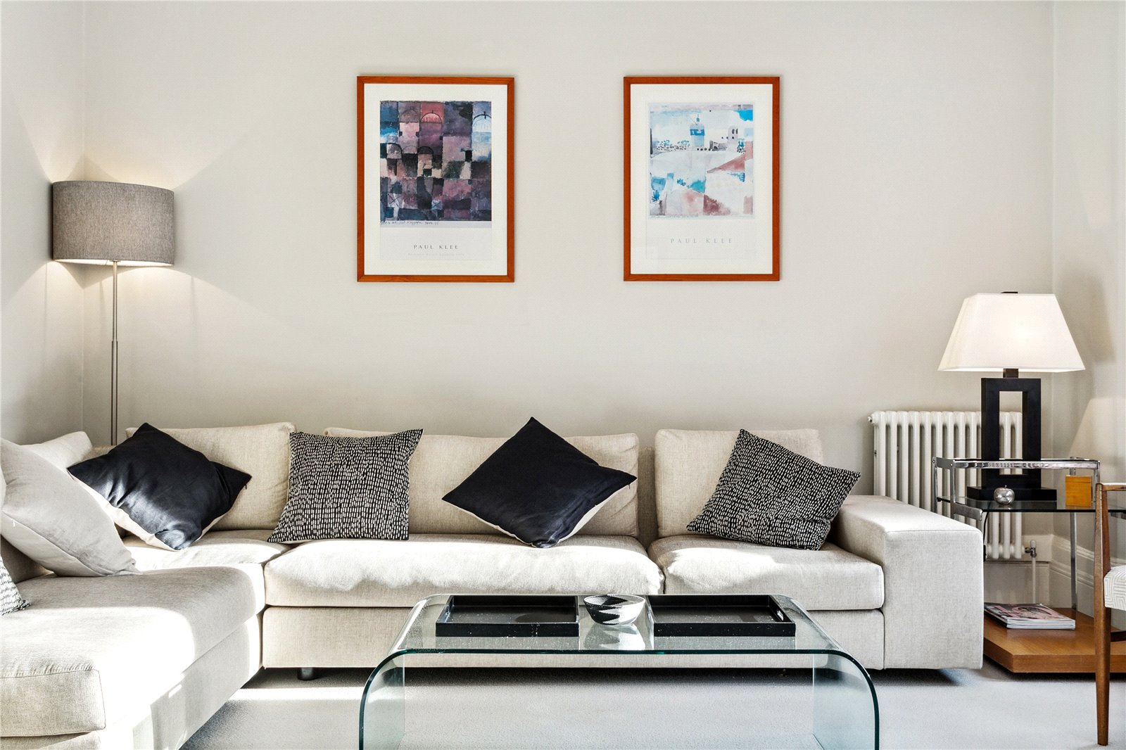 2 bedroom flat for sale 0