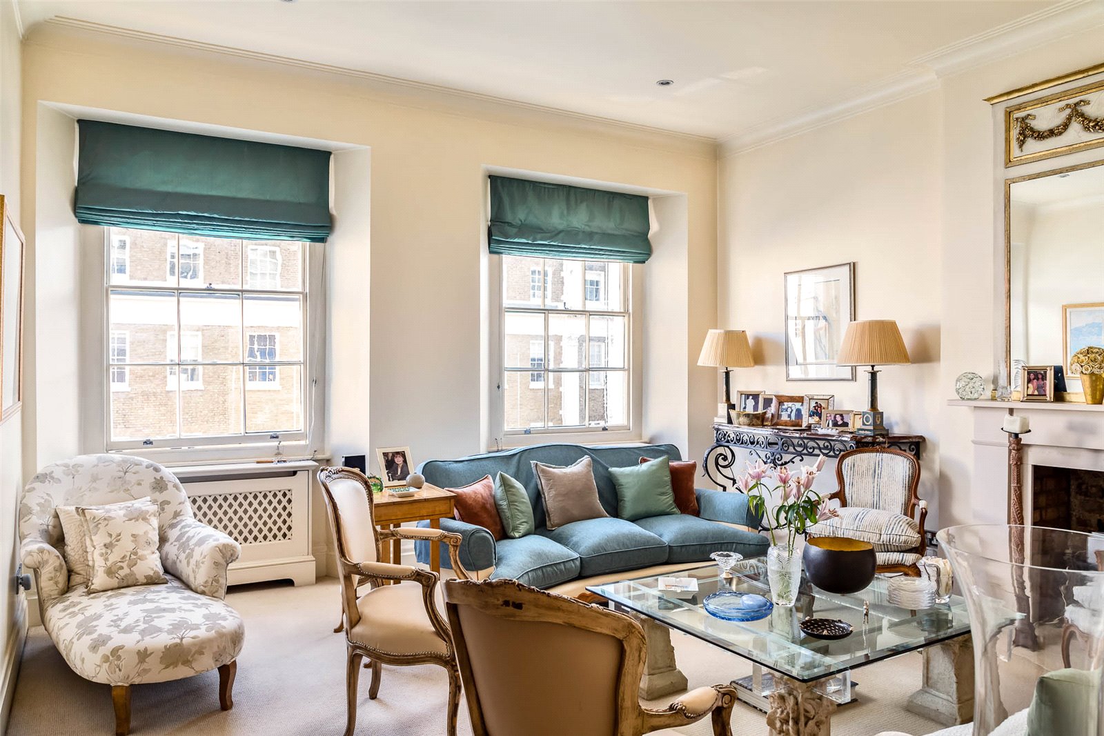4 bedroom flat for sale 0