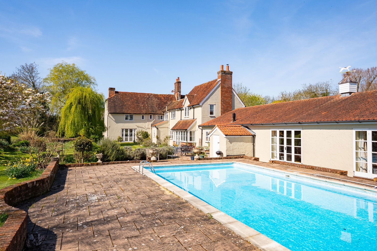 5 bedroom detached house for sale 0