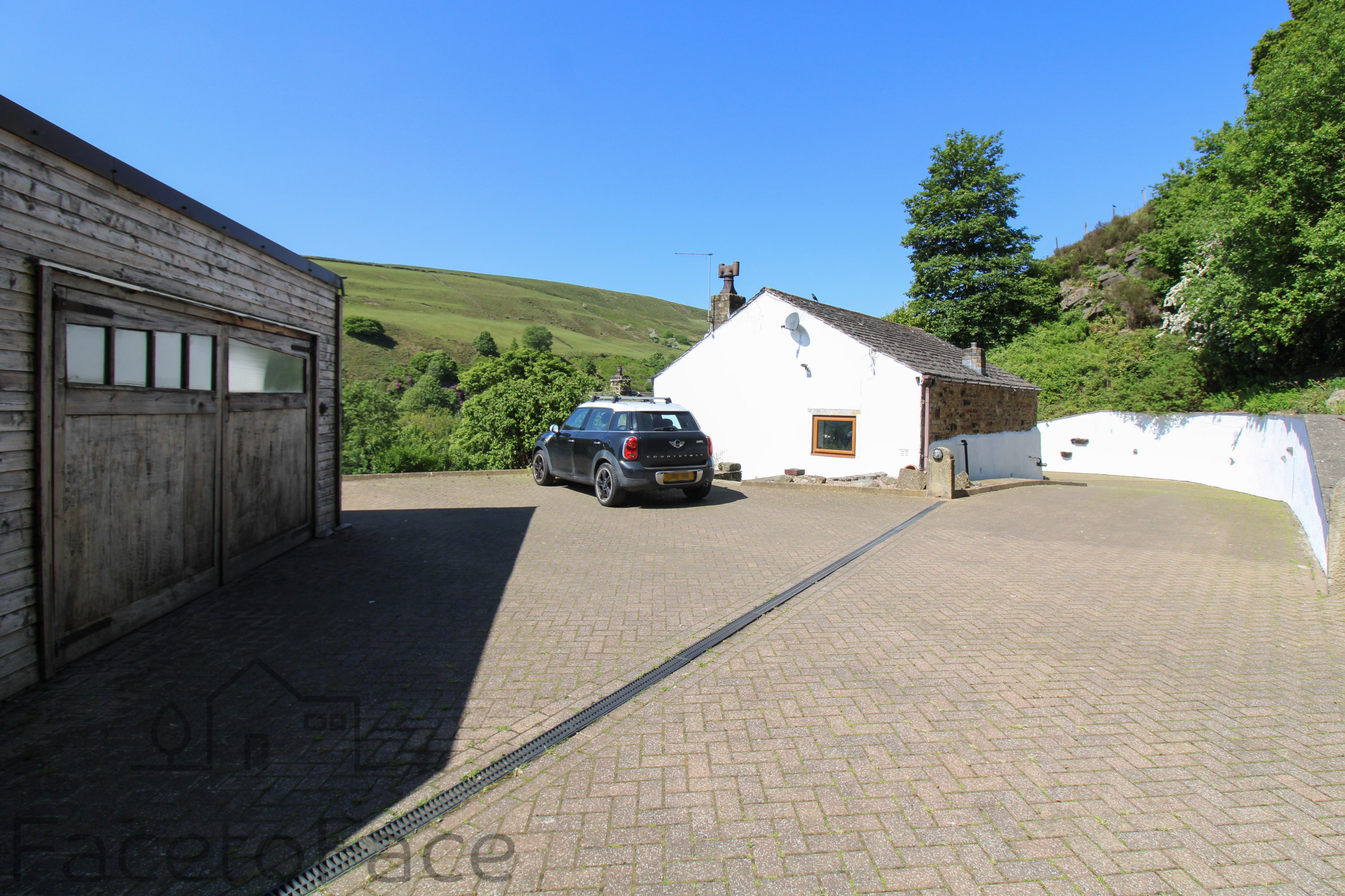 Photos of Watty Hole, Todmorden OL14 64782787 PrimeLocation