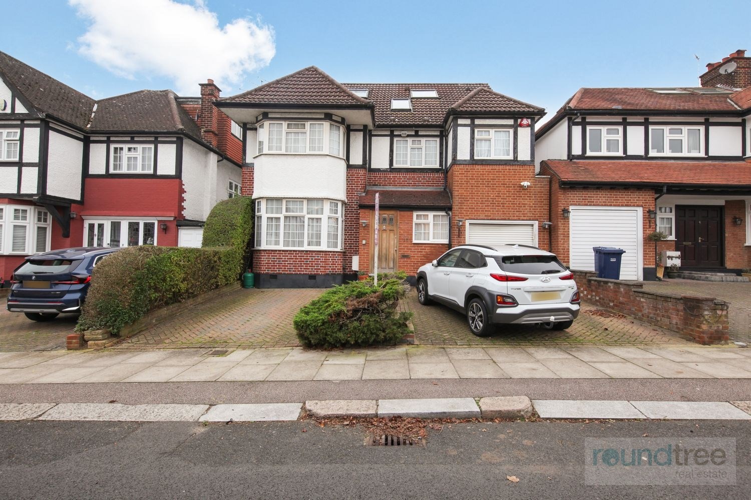 7 bedroom detached house for sale 0