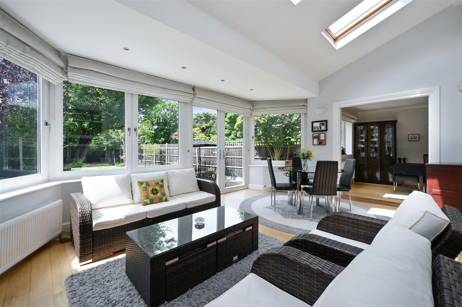 Balaton Lodge, Newmarket