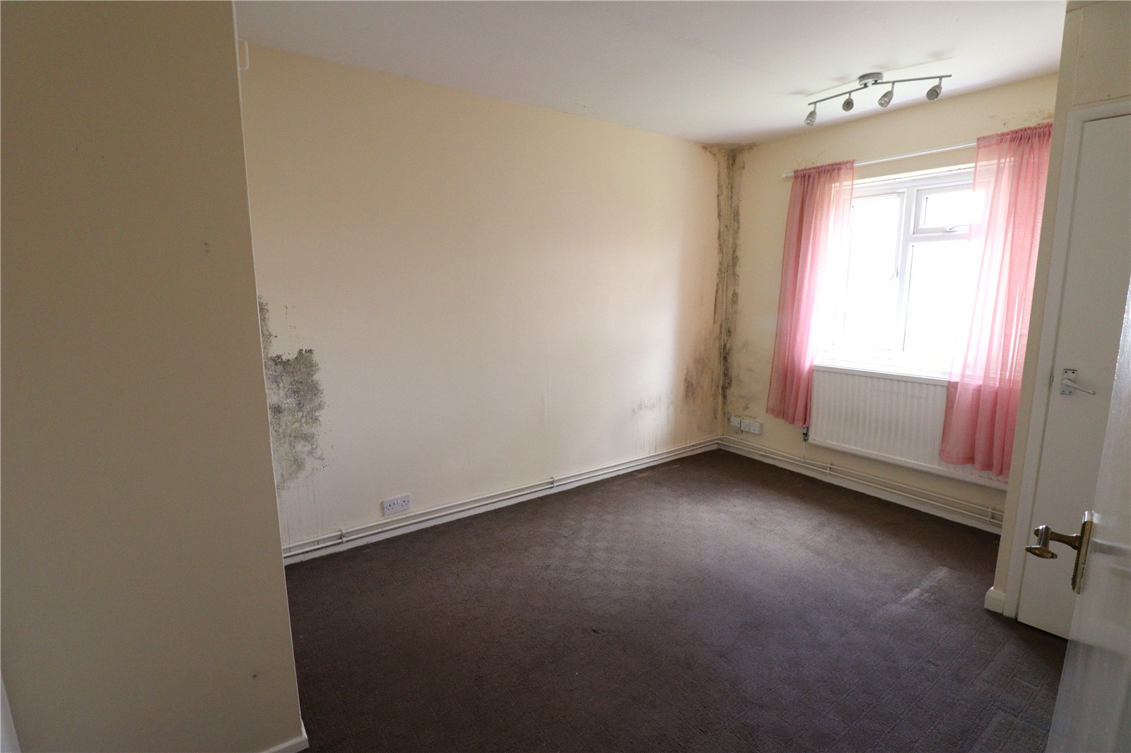 18, Hyde Court, Church Lane photo 4