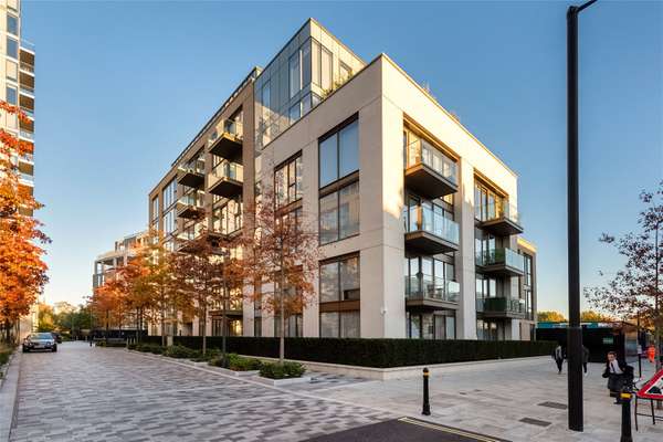 Colander Grove , Hammersmith, London photo 3