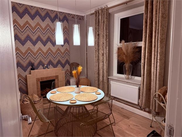 114, Brook Street Blaenrhondda, Treorchy photo 3