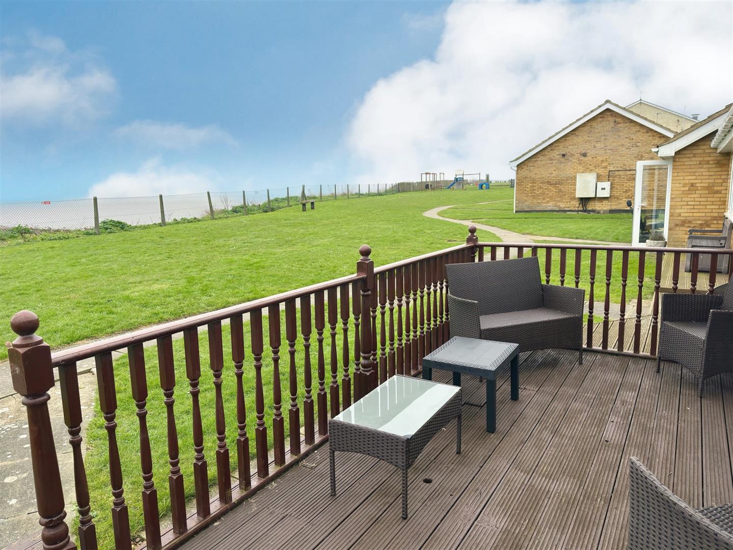 117, Waterside Park, Lowestoft photo 4