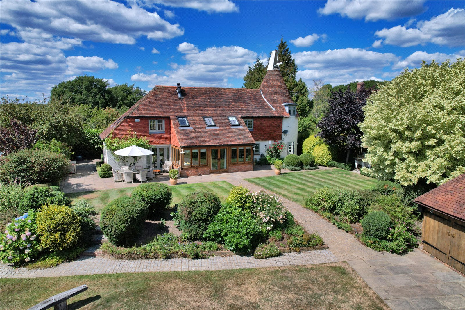 2 bedroom flat for sale in London