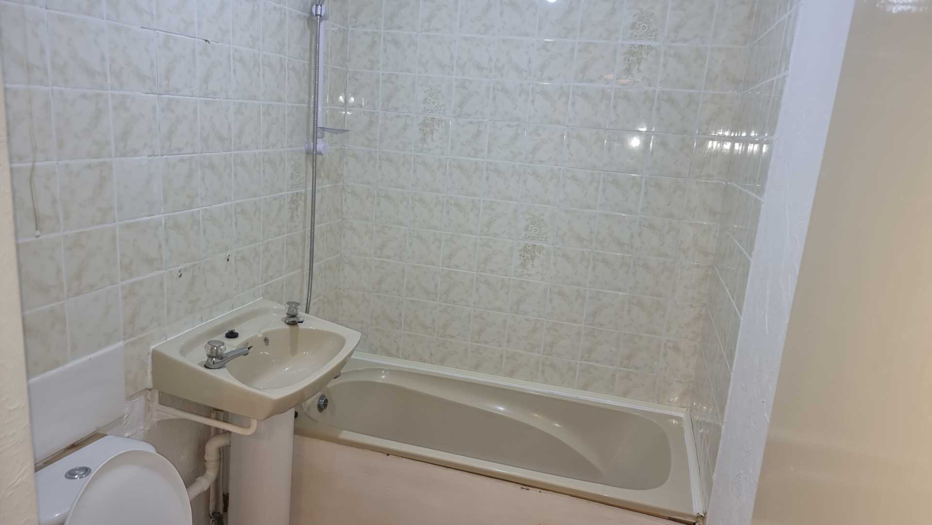 Chilvers Grove, Solihull photo 5