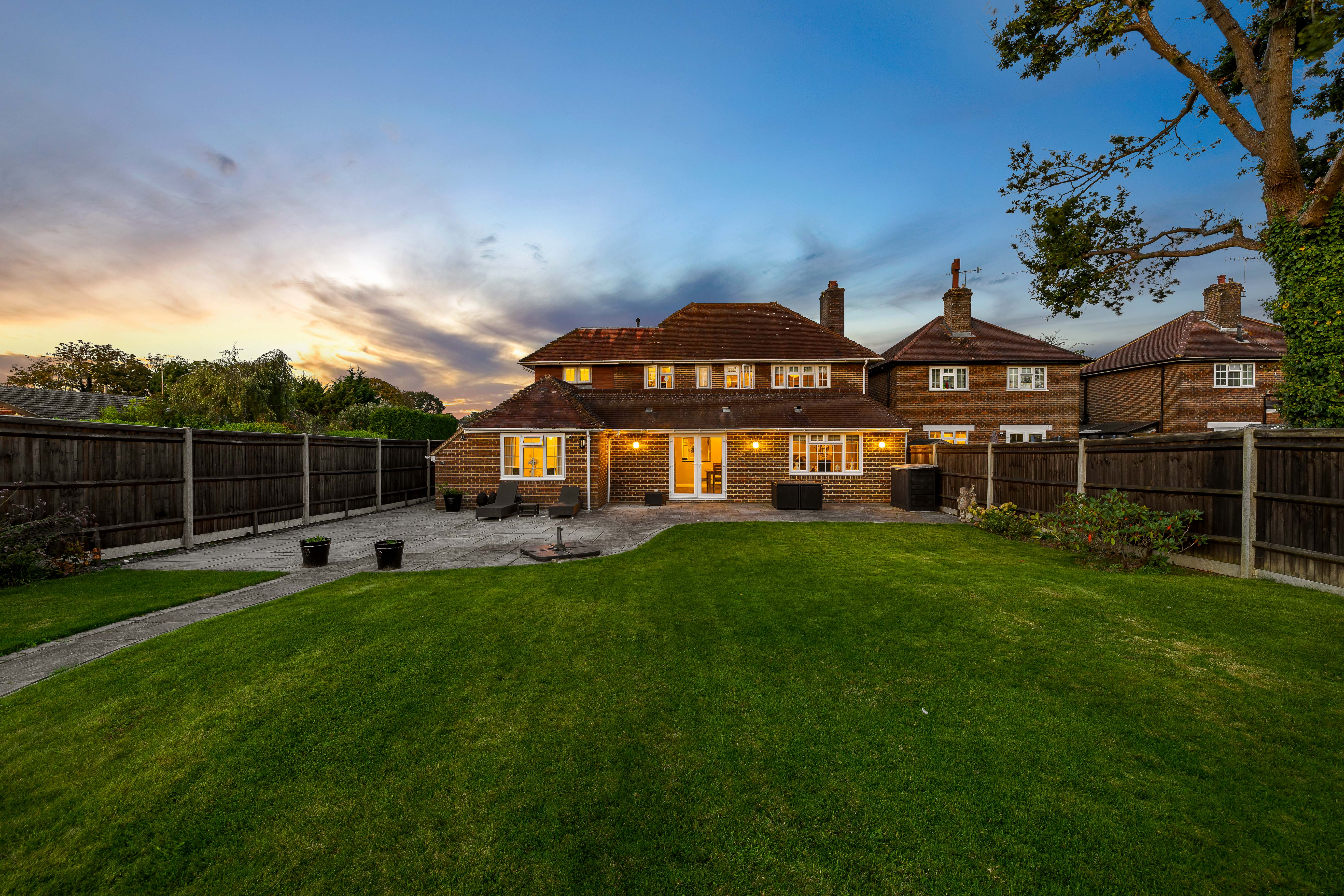 3 bedroom town new house for sale