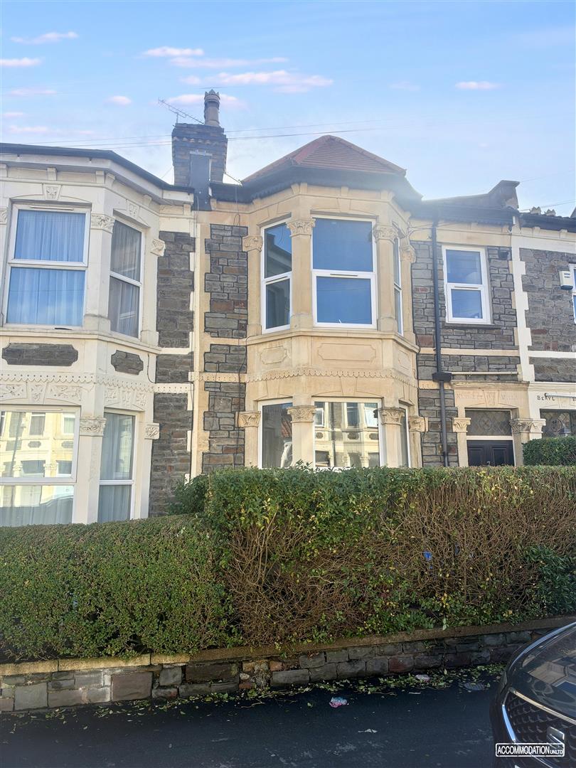 7 Kennington Avenue Garden, Bristol photo 4