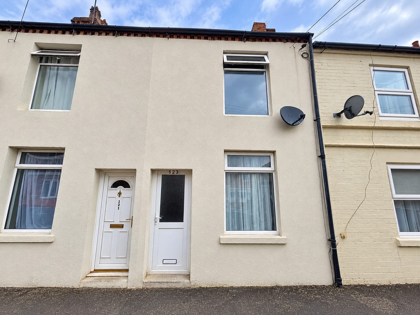 123, Kettering photo 3