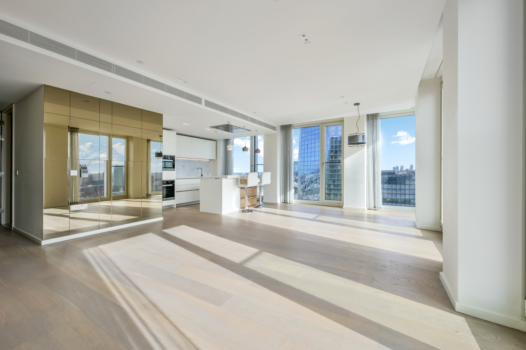 2 bedroom flat for sale 0