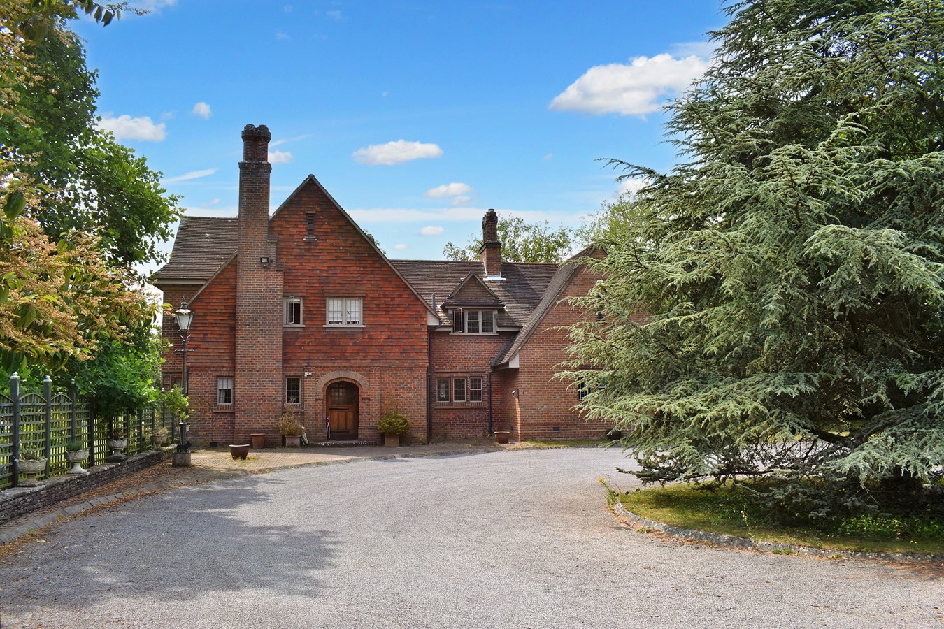 Photos of Lower Pennington Lane, Pennington, Lymington SO41 65621142