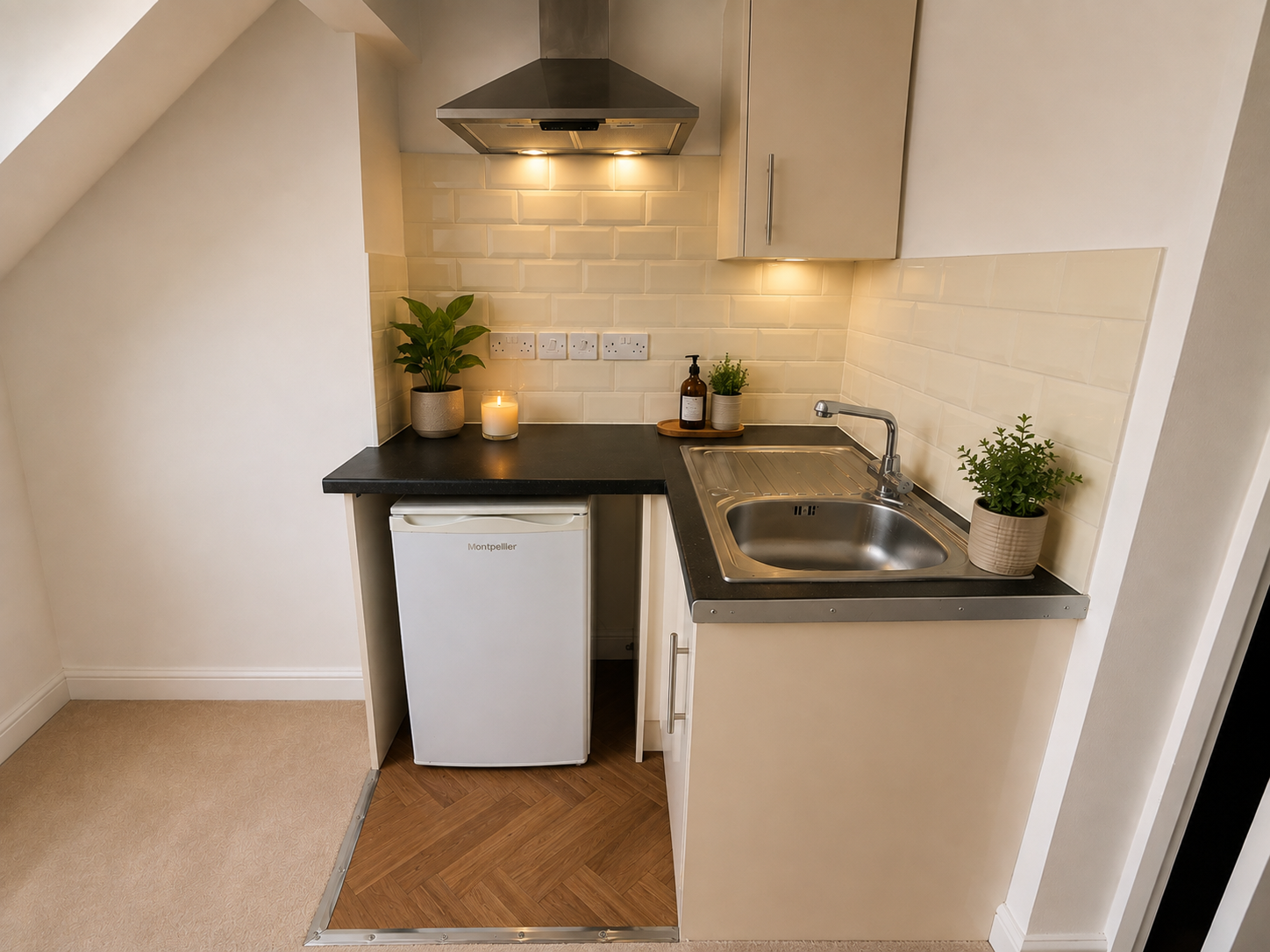 Room 5, 022 Royal Avenue, Doncaster photo 5