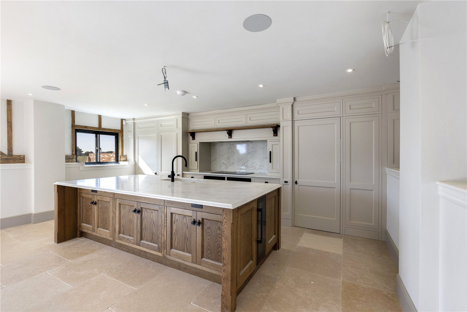 5 bedroom detached new house for sale 0